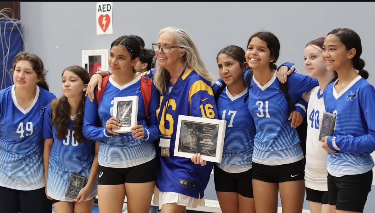 Girl's Volleyball 